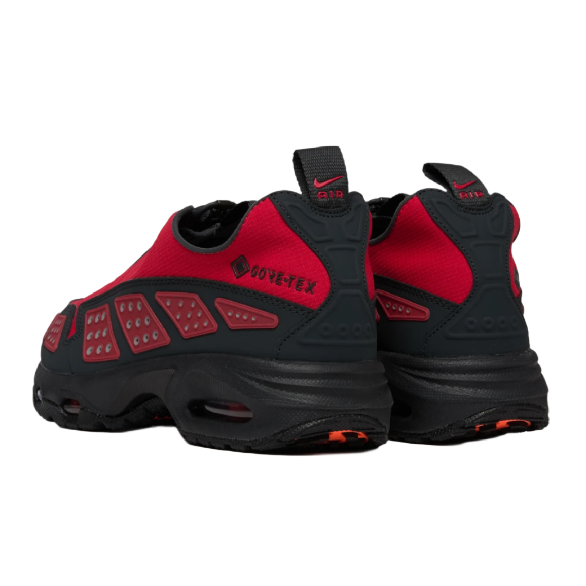 Women's Air Max SNDR GTX von Nike&nbsp;aus der exklusiven Herbst-Winter-Kollektion 2024 – jetzt bei Kickskult verfügbar.

Farbe: HYPER CRIMSON/DK SMOKE GREY-FIRE RED
Produkt-ID: FZ4238-800