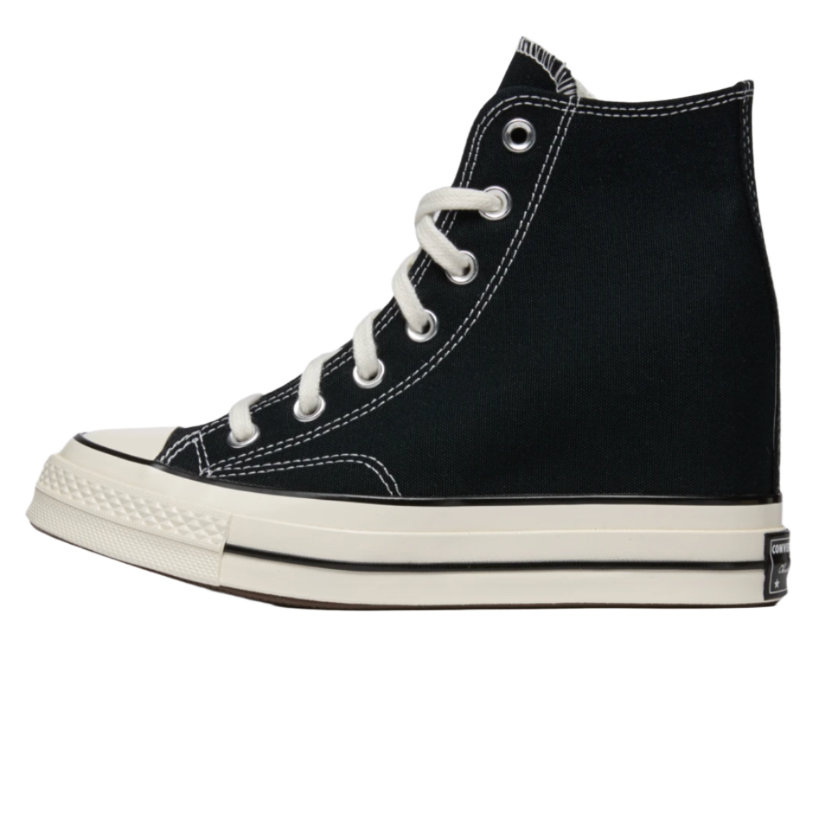 Converse WMNS Chuck 70 Wedge HI – Streetstyle mit extra Höhe! Diese Sneaker kombinieren den klassischen Chuck 70 Look mit einer trendigen Wedge-Sohle für einen edgy, urbanen Vibe. Perfekt für alle, die ihren Style auf das nächste Level bringen wollen. Jetzt bei LeBrute erhältlich!

Farbe: Black/Egret/White
Produkt-ID: A12563C